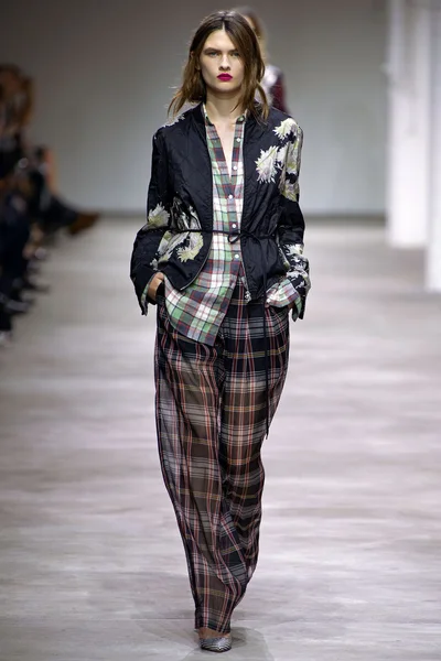 Look 21